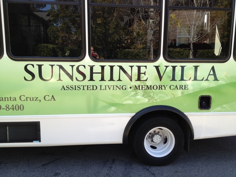sunshine.villa.bus