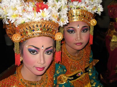 balinese.dancers.two